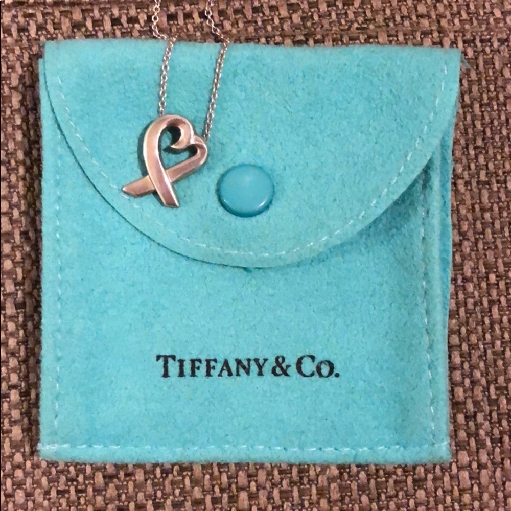 Tiffany and Co Paloma Picasso heart necklace